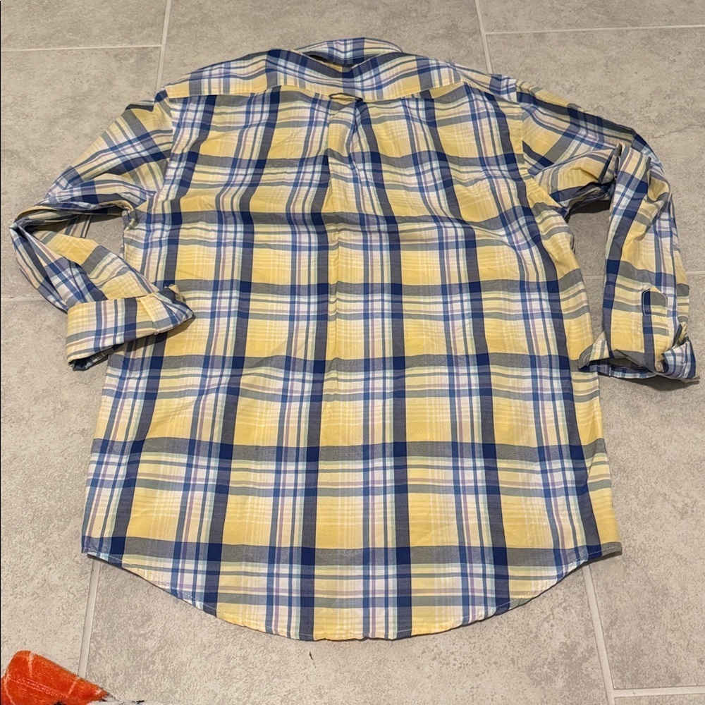 Izod Men's Casual Plaid Shirt in Yellow and Blue - Picture 2 of 3